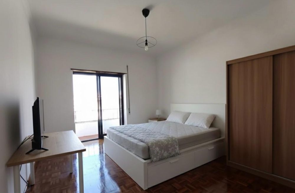 Arrenda-se Quarto Mobilado – Pinhal Novo