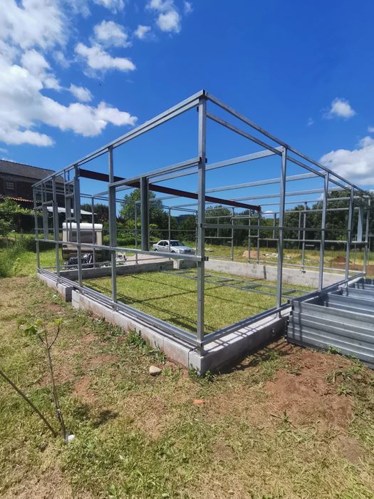 Estrutura em ferro galvanizado
