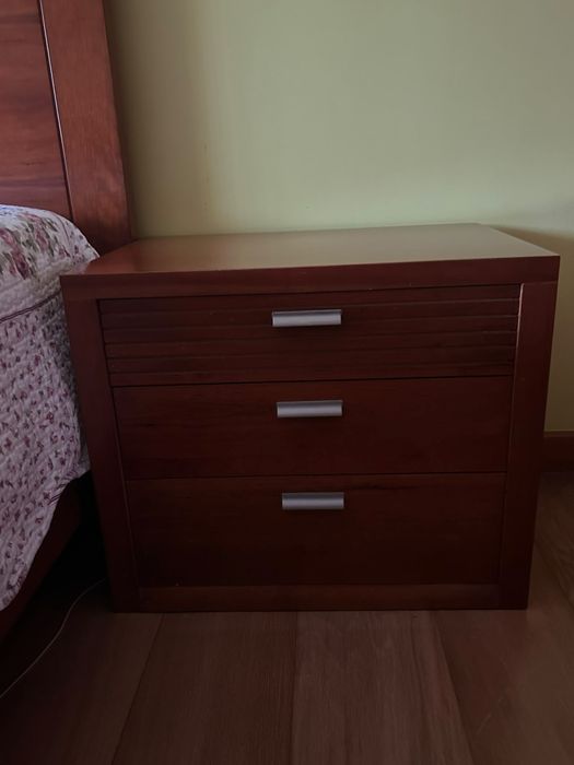 Vendo quarto completo em perfeito estado