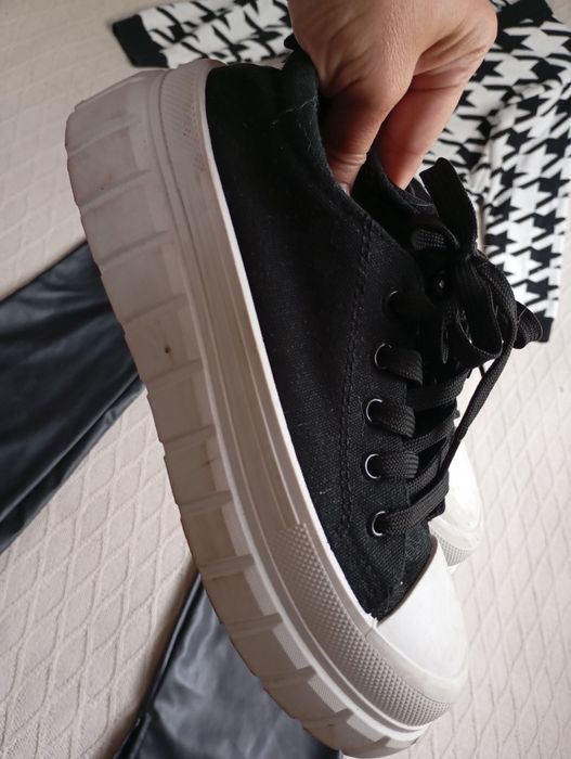 H&M czarno-biały komplet 12-14 skórzane spodnie flare kardigan trampki