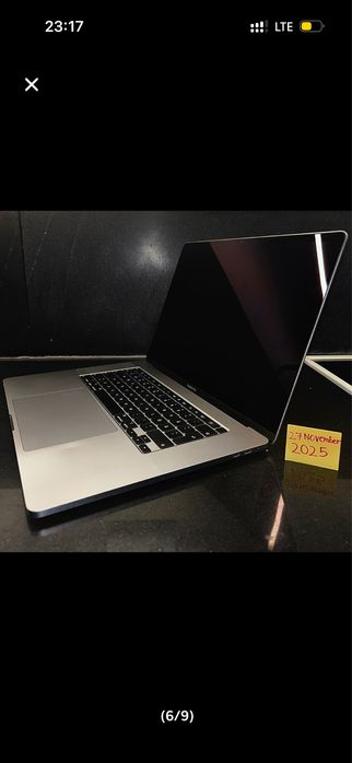 Macbook Pro 16 2019 року