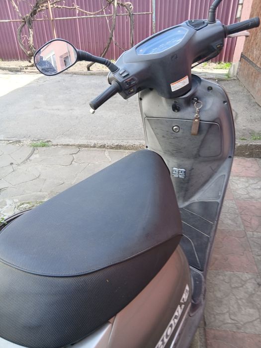 Продам скутер Хонда Леад AF 48 -відмінний стан.