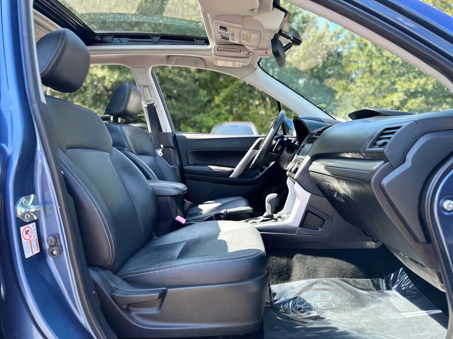 Subaru Forester Touring      2015