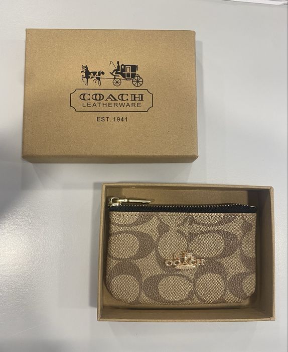 Porta moedas / Carteira  COACH