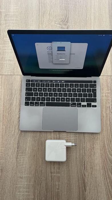 MacBook Pro 13” 2020 Space Gray