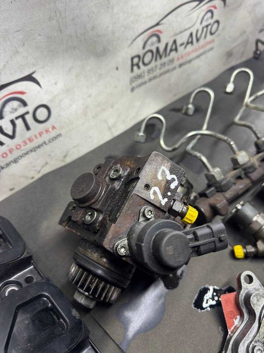 Форсунка 2.3 dci Renault Master3 0445110375 0445010205