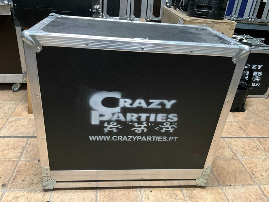 Pré amplificador de guitarra Marshall MG100DFX + case