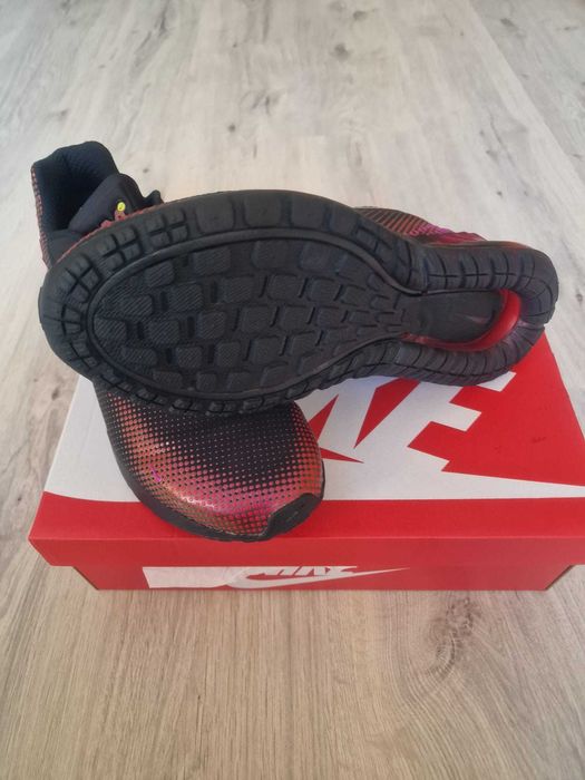 Nike Air Max Phoenix SE roz 46