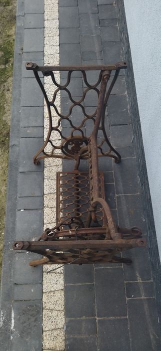 Podstawa maszyny Singer