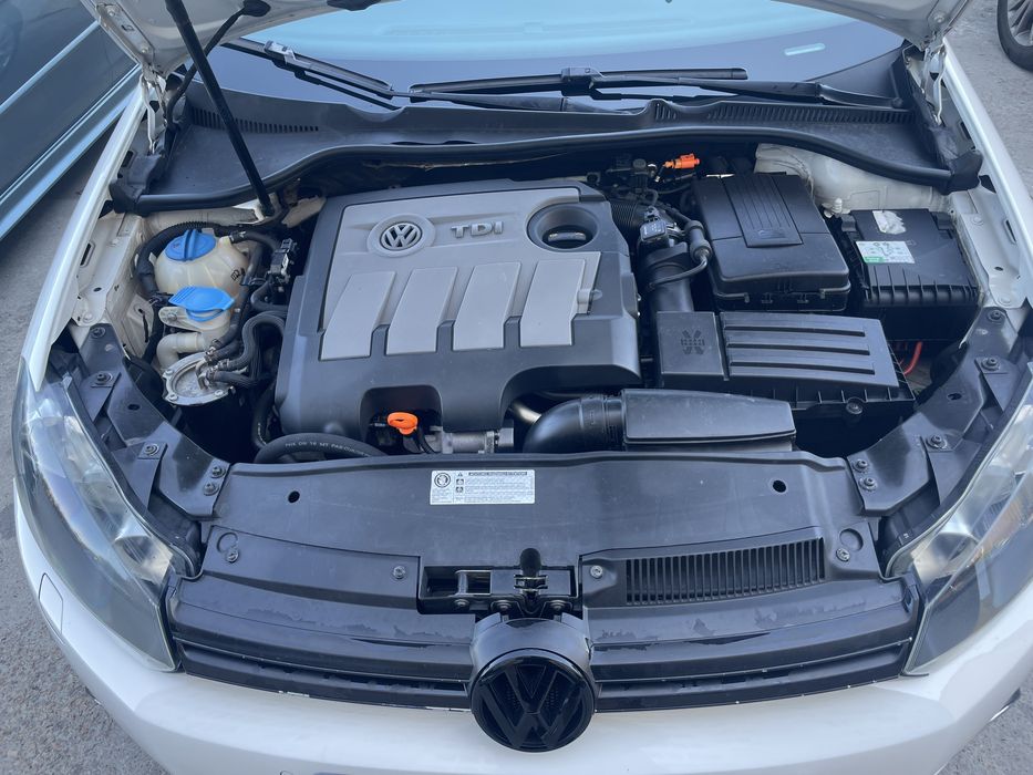 Volkswagen Golf 2010 рік