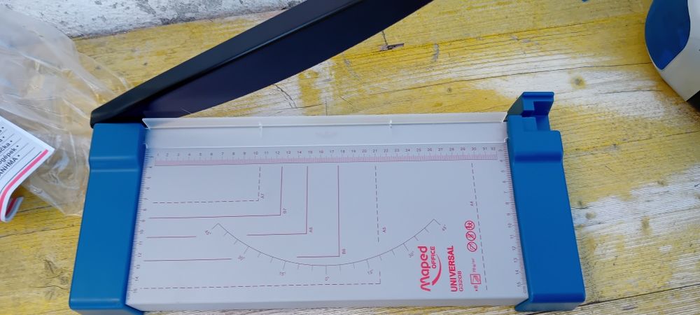 Guilhotina para papel Mapped