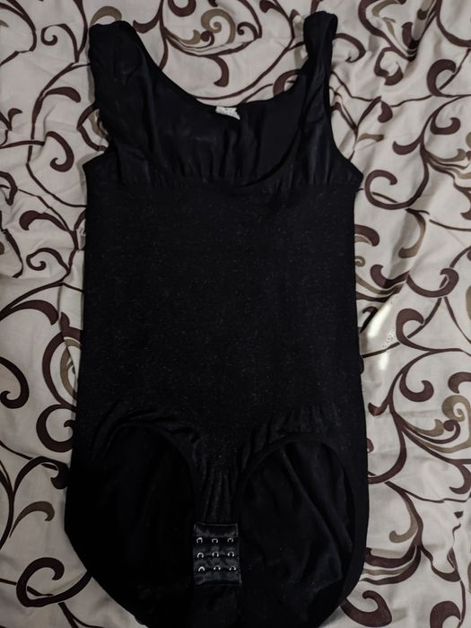 Корегуючефігуру боді