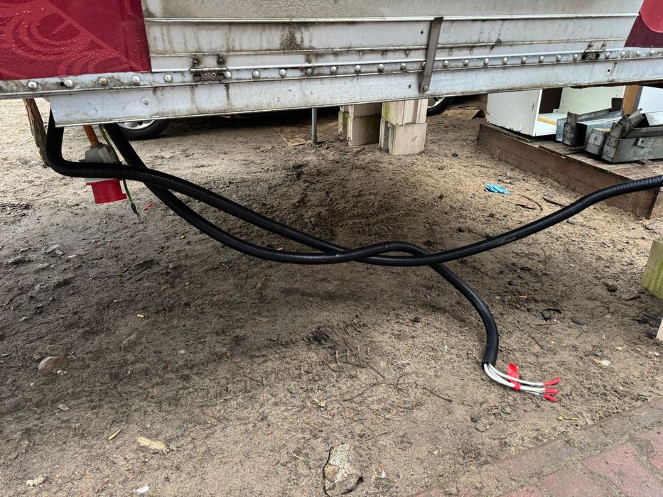 Sprzedam budkę gastronomiczną / food court