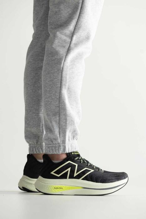 Damskie buty FuelCell SuperComp Trainer v2 meskie sneakersy 36 - 44