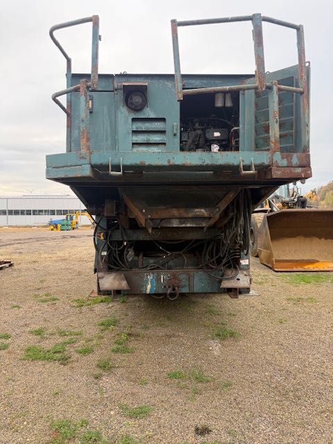 przesiewacz bębnowy do ziemi PowerScreen Trommel 600