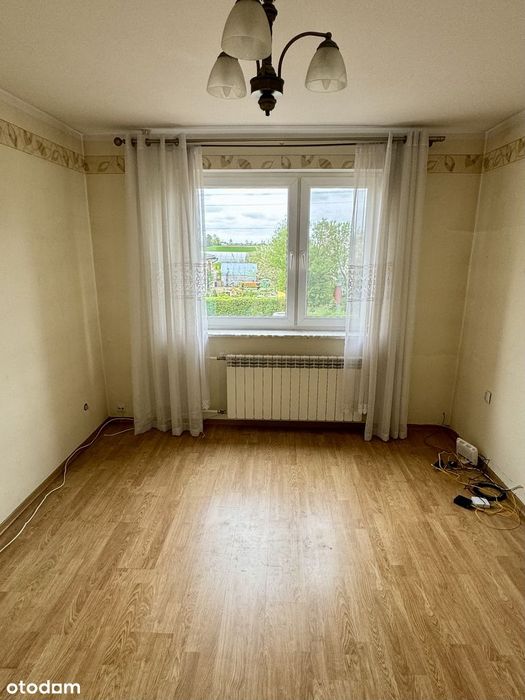 Duży i przytulny dom z ogrodem i garażem