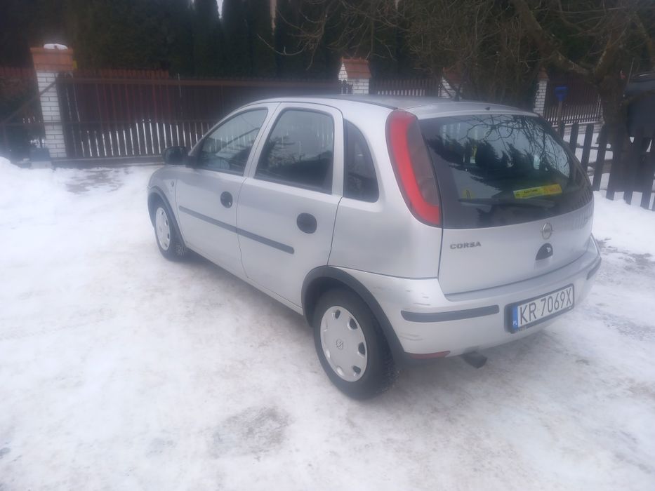Corsa 12benzyna salon Polska