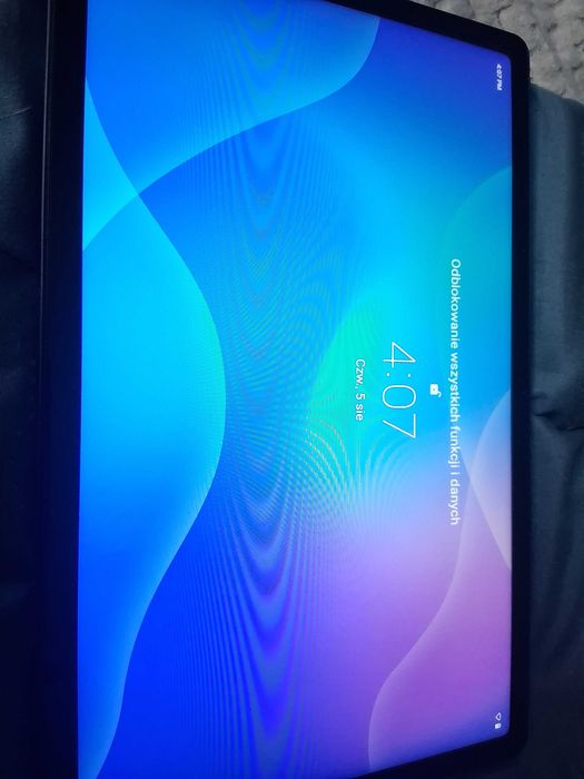 Tablet Lenove model TB-J606F