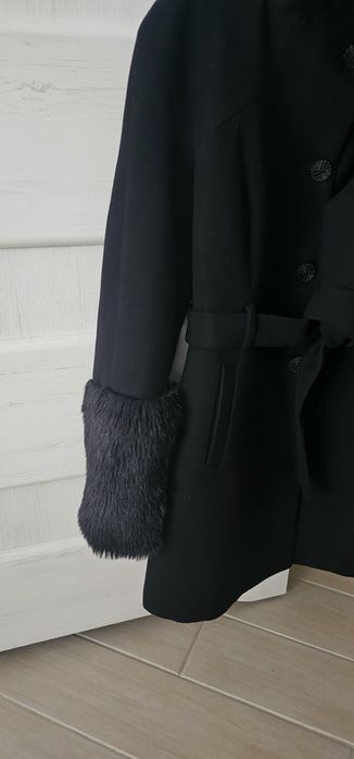 Płaszcz Orsay taliowany, piękny