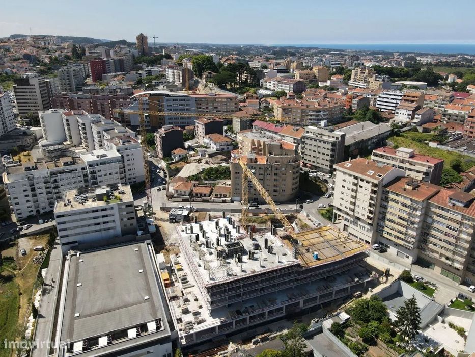 Apartamento T1 Novo c/ varanda - Empreendimento Park Square — Mafamude E Vilar Do Paraíso, Porto