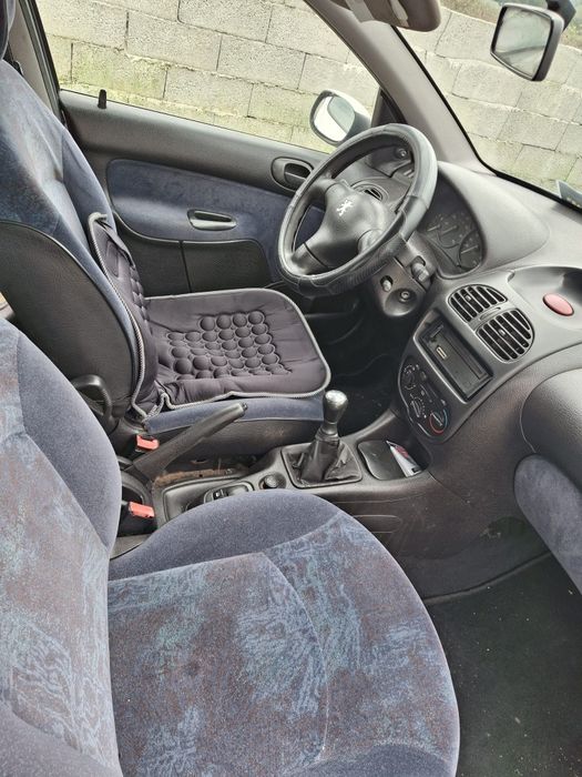 Peugeot 206 out/99