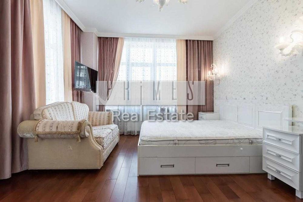 Аренда 3к квартиры 130м2, ЖК Новопечерские Липки, ул. Андрея Верхогляда, 7 - More