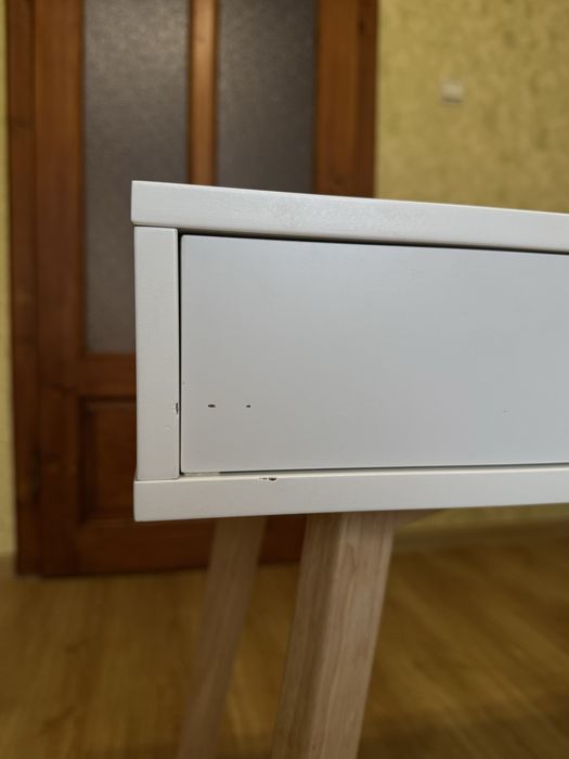 Письмовий стіл JYSK