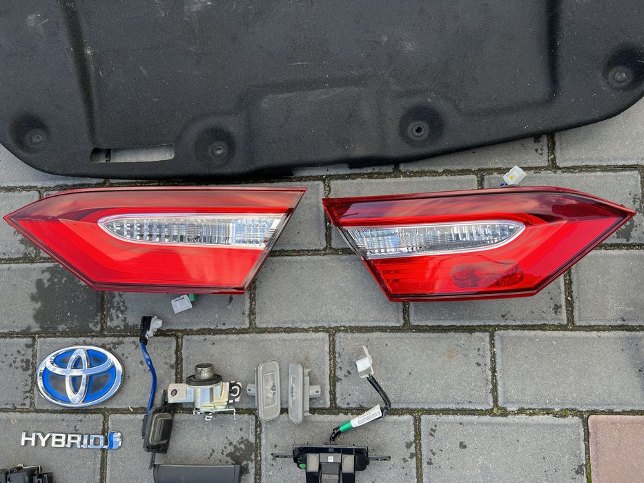 Toyota Camry 70 Фонарь Камера Замок Проводка Накладка Кришка комлект