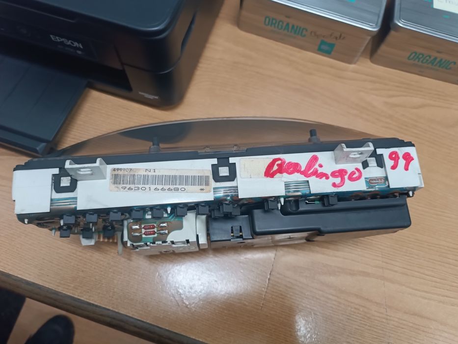 Conta quilometros de Citroen Berlingo de 1999