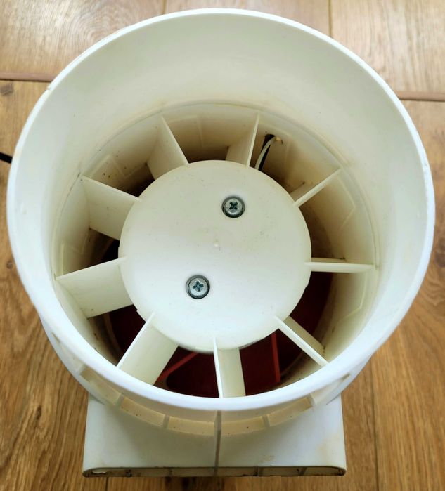 Канальний вентилятор, витяжка Вентс ТТ 125, оригінал, стан нового