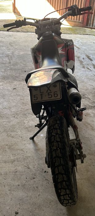 Yamaha dt125r a 175 600klmts depois de refeita