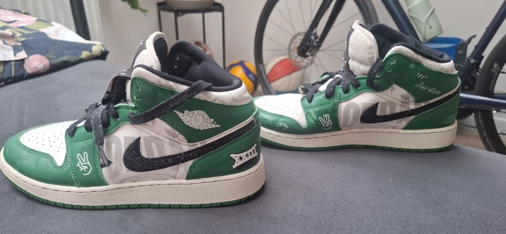 Nike Jordan Mid 1  rozmiar 40 EU 25 cm