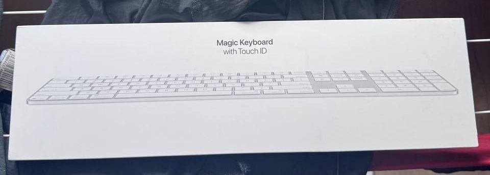 NOWA Klawiatura nożycowa Magic Keyboard with Touch ID and Numeric Keypad Francuska