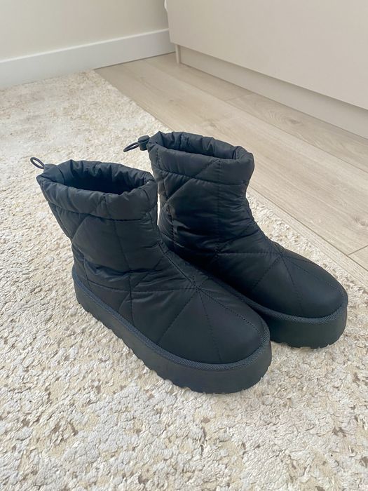 Жіночі черевики демісезонні