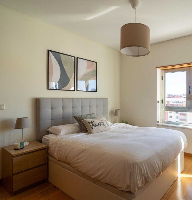 Cama Queen + Cabeceira + Colchão Molaflex