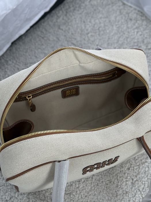 Сумка Miu Miu Canvas Top-Handle Bag