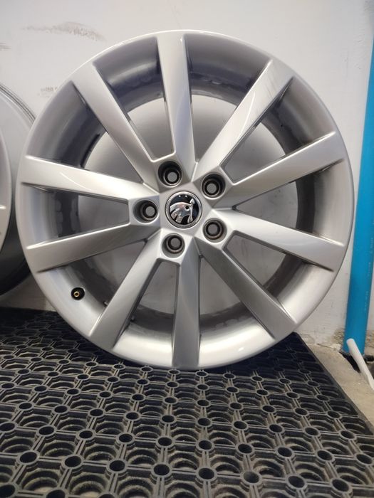 Alufelgi 18"5x112 Skoda VW Audi Seat