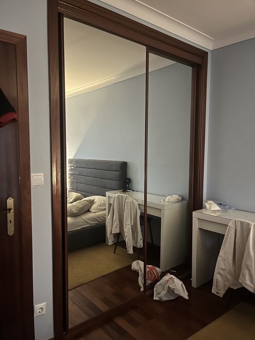 Porta de Correr com espelho