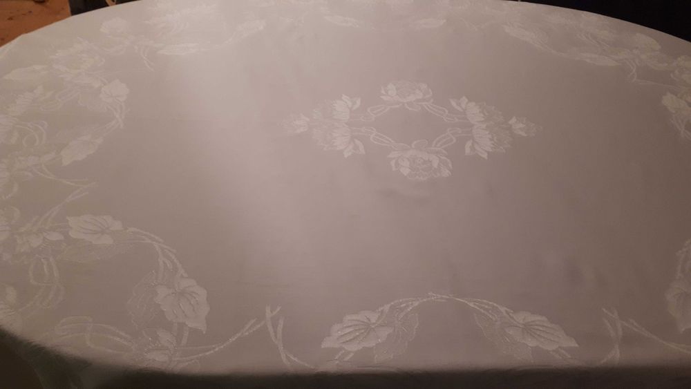 Obrus biały bawełniany prostokątny 135x168cm