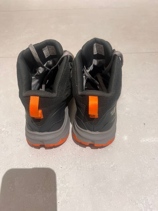 Чоловічі черевики The North Face VECTIV Exploris 2 Mid FUTURELIGHT