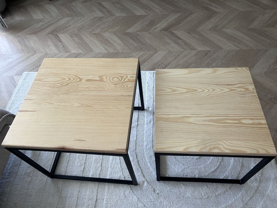 Loftowy stolik kawowy 2w1