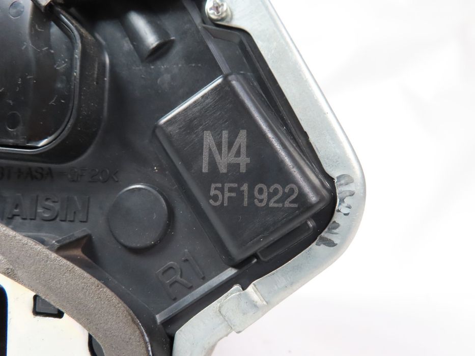 Fecho Da Porta Lexus Nx Ref: A046693