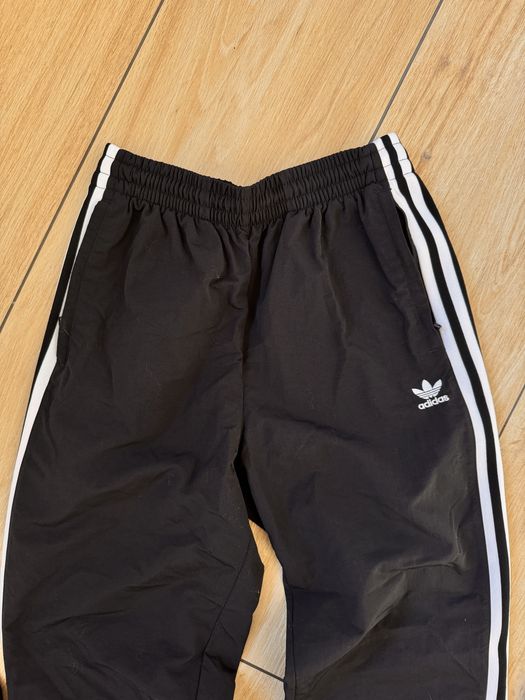 Spodnie joggersy zwężane Adidas Originals
