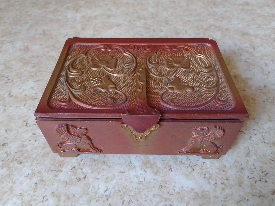 Красивая советская шкатулка из пластика. Пластмассовая шкатулка СССР.