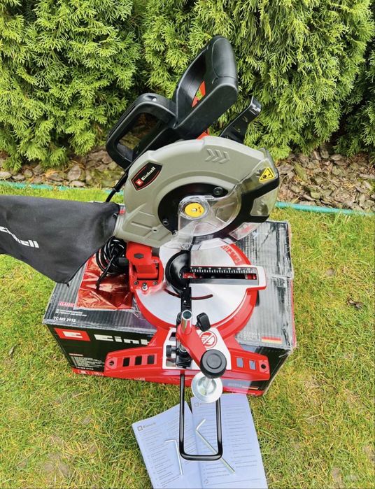 Пила торцювальна Einhell TC-MS 2112