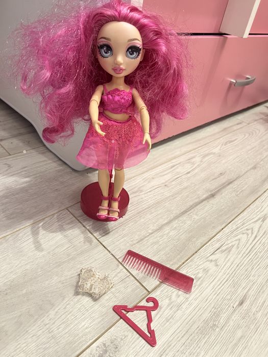 Lalka Rainbow High Junior modowa Stella Monroe