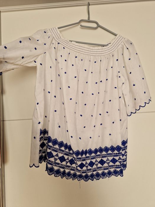 Biało niebieska hiszpanka