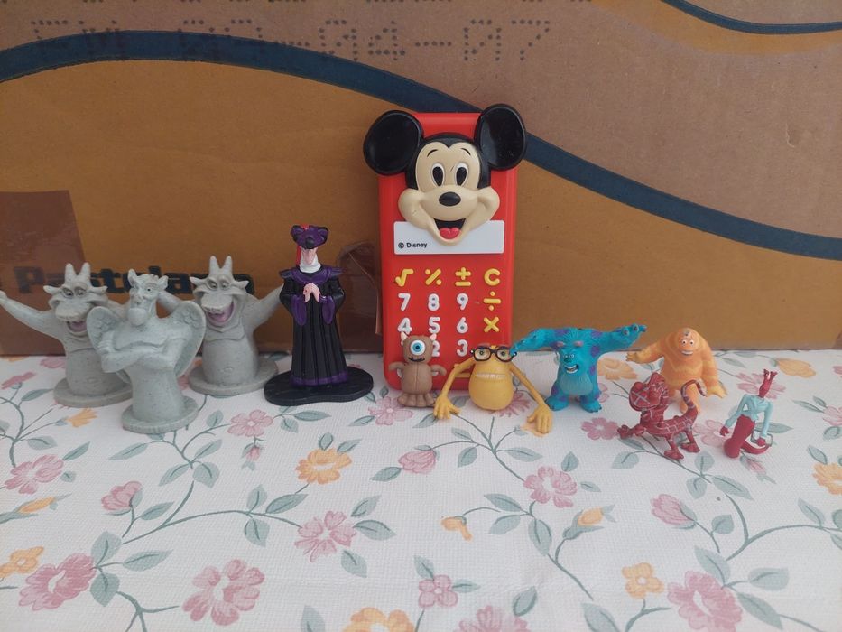 Bonecos/Figuras Disney
