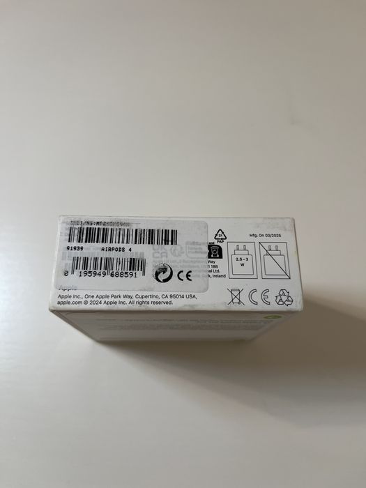 Airpods 4 selados