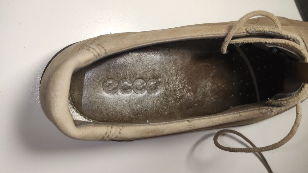 Спортивні туфлі Ecco 39 розмір